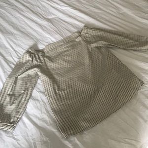 Off the shoulder Madewell shirt